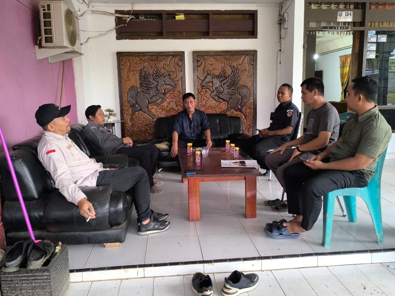 Perkuat konsolidasi demokrasi, Bawaslu Kolaka Timur koordinasi dengan Kwarcab Pramuka Kolaka Timur 
