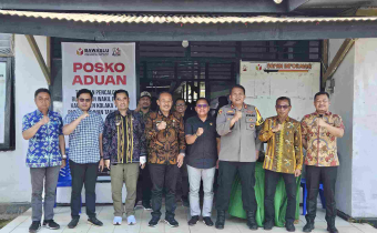 Foto Bersama Pimpinan dan PJS Bupati Koltim